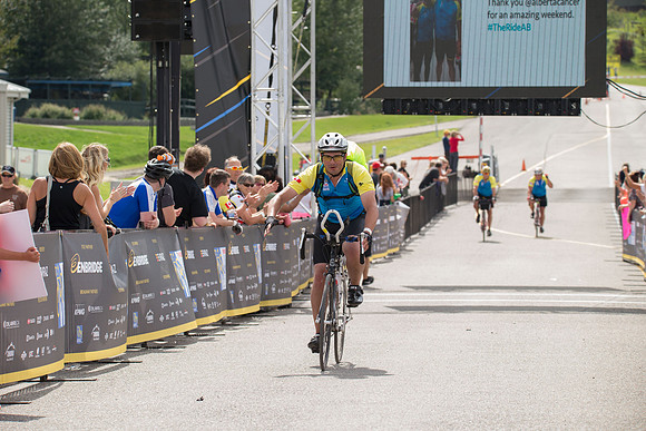 FINISH LINE CROSSING --4625
