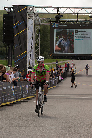 FINISH LINE CROSSING --3234
