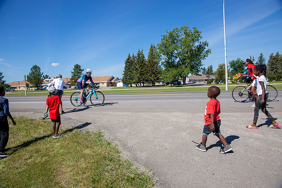 2- TOUR ALBERTA FOR CANCER---50