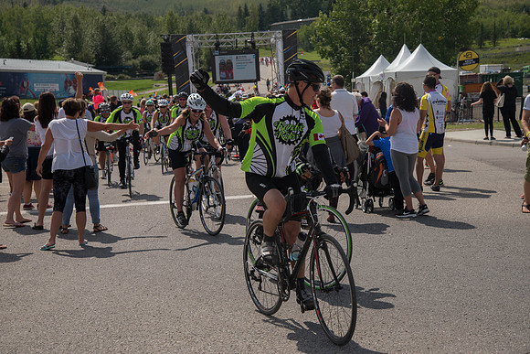 FINISH LINE CROSSING --0405