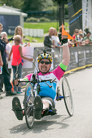 FINISH LINE CROSSING --2884