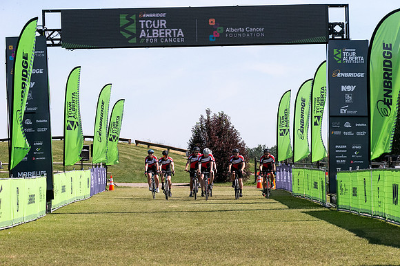FL - TOUR ALBERTA FOR CANCER-139