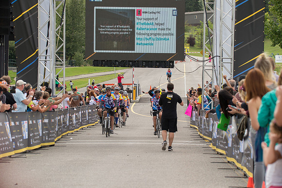 FINISH LINE CROSSING --4541