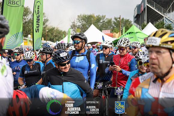 2-RIDERS LEAVING OC-1583