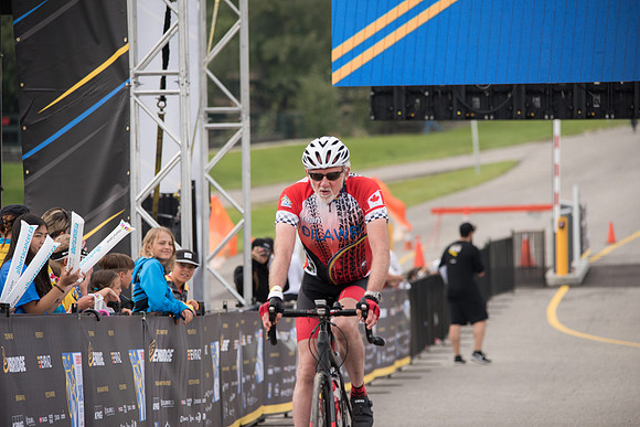 FINISH LINE CROSSING --1557