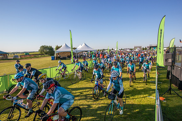 CAMP - RIDERS LEAVING-70
