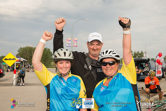 DAY 1- TheRideAB- h-7459