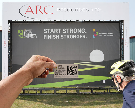 HERO WALL - POWERED BY ARC-913