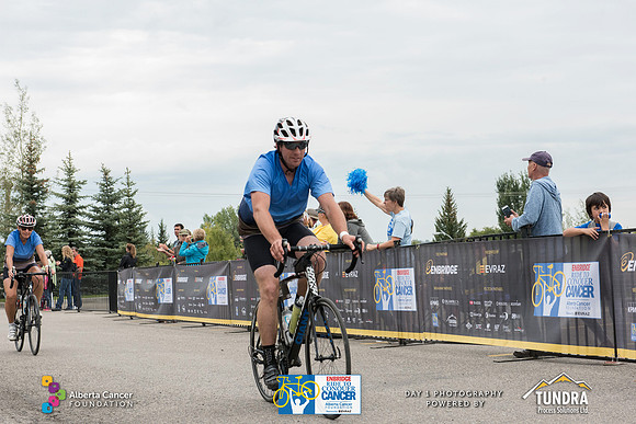 DAY 1- TheRideAB- h-8647