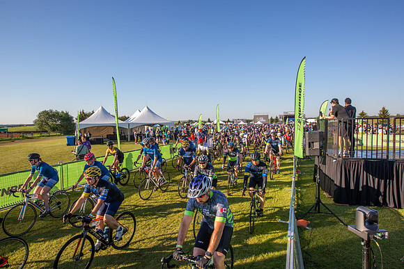 CAMP - RIDERS LEAVING-88