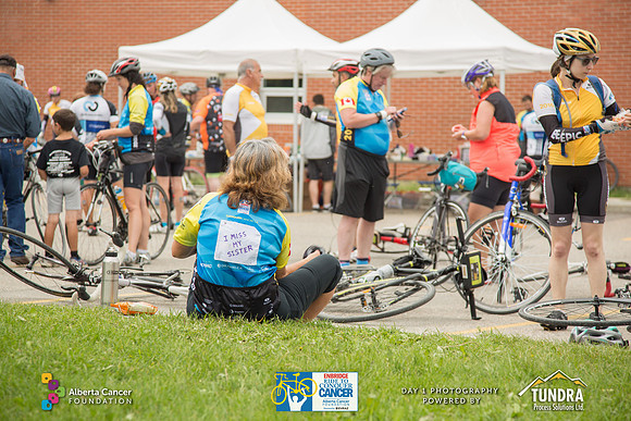 DAY 1- TheRideAB- n-8559