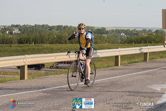DAY 1- TheRideAB- h-7072