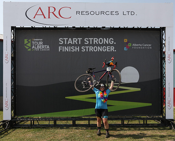 HERO WALL - POWERED BY ARC-194