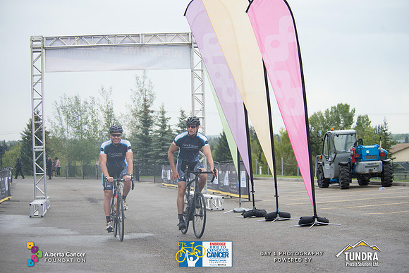 DAY 1- TheRideAB- h-7644