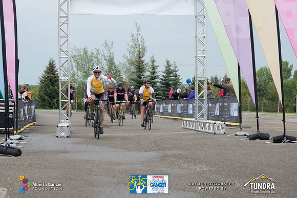 DAY 1- TheRideAB- h-7854