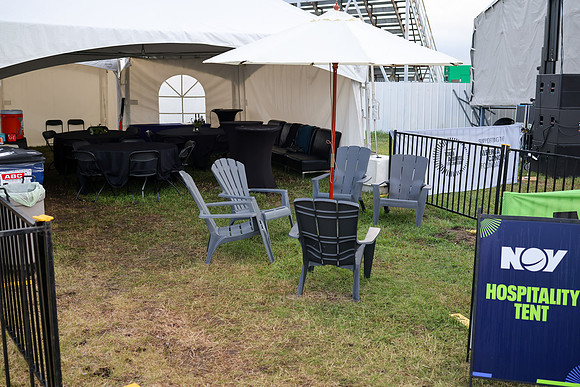 SPONSOR TENTS-73