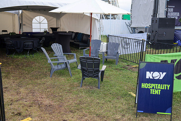 SPONSOR TENTS-74