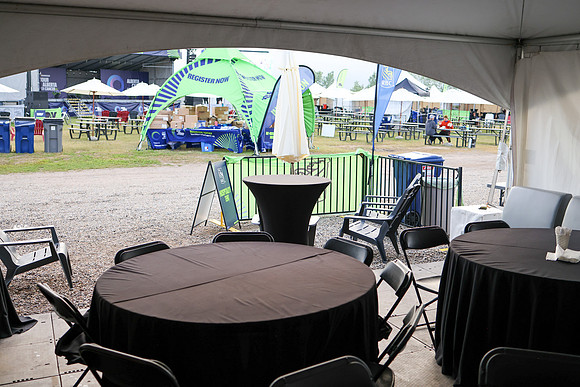 SPONSOR TENTS-103