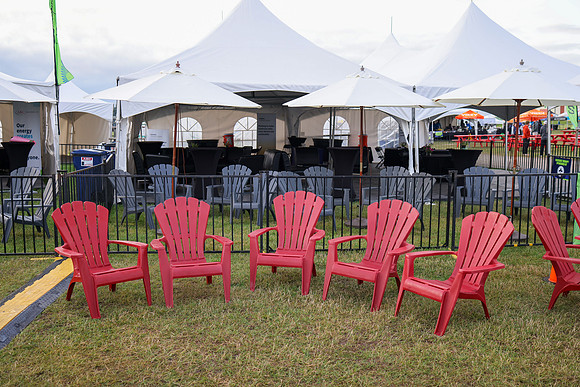 SPONSOR TENTS-25