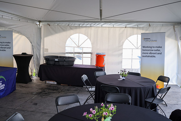 SPONSOR TENTS-19