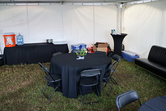 SPONSOR TENTS-90