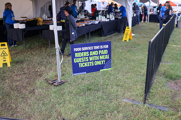 SIGNAGE-127