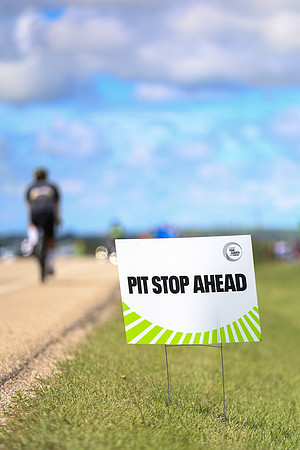 SIGNAGE-ROUTE-30