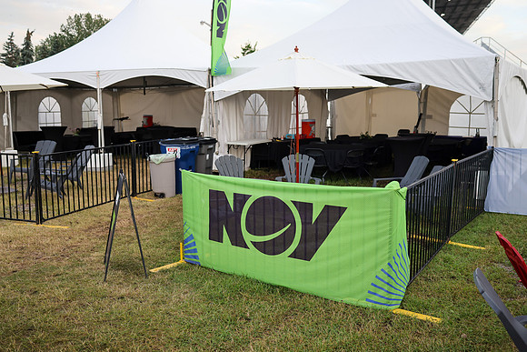 SPONSOR TENTS-71