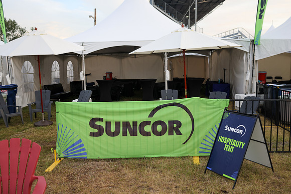 SPONSOR TENTS-77