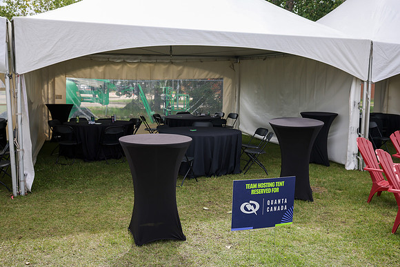 SPONSOR TENTS-112