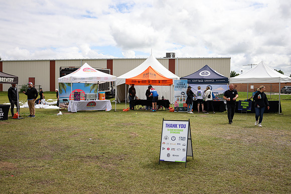 SPONSOR TENTS-105
