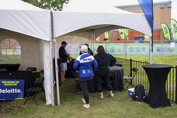 SPONSOR TENTS-125