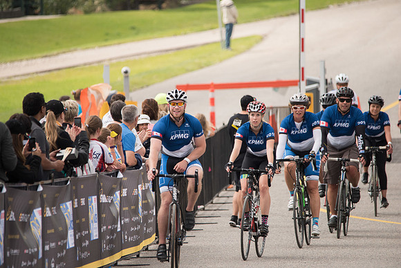 FINISH LINE CROSSING --1807