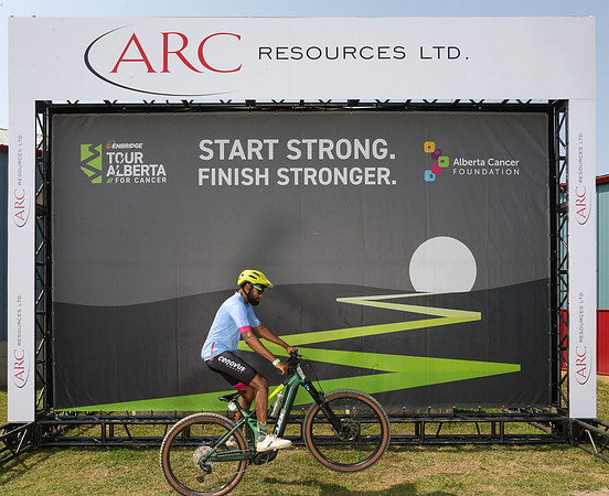 HERO WALL - POWERED BY ARC-141