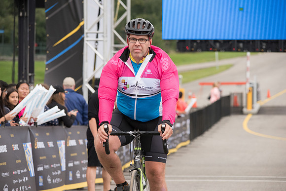 FINISH LINE CROSSING --1289