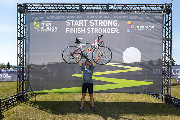 HW - TOUR ALBERTA FOR CANCER-914