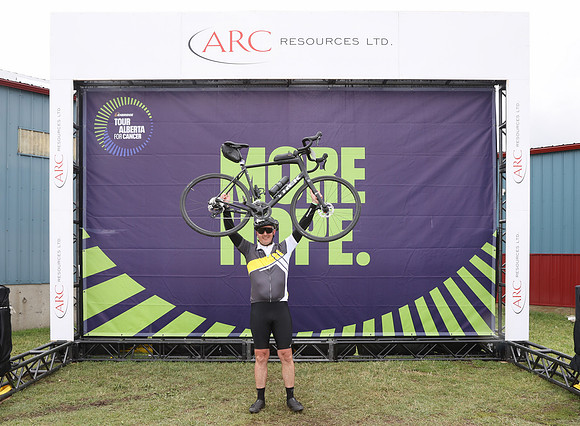 0HW-ARC- TOUR 2025-1824