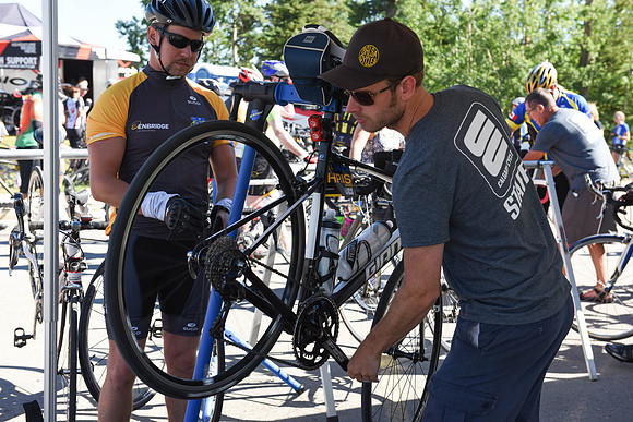 PITSTOP DAY 1 - TheRideAB - Alberta Cancer Foundation-35