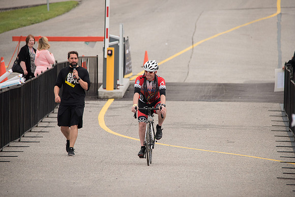 FINISH LINE CROSSING --1247