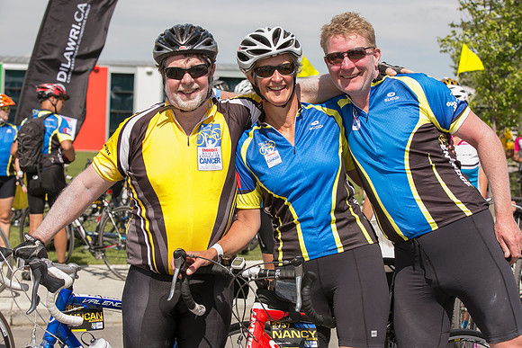 RIDERS5 - FINISHLINE - TheRideAB - Alberta Cancer Foundation-28