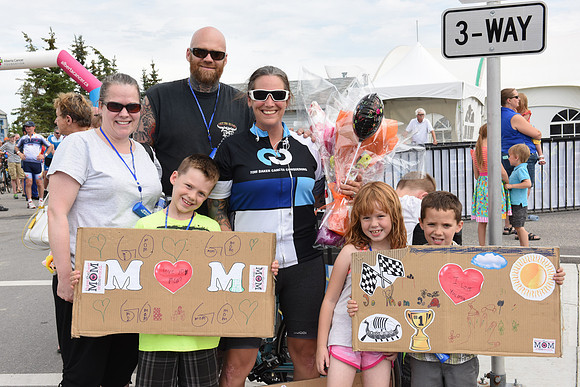 RIDERS5 - FINISHLINE - TheRideAB - Alberta Cancer Foundation-36