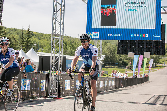 FINISH LINE 4 - TheRideAB - Alberta Cancer Foundation-123