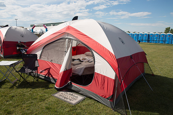 SETUP CAMP GLANCING TENTS - TheRideAB - Alberta Cancer Foundation--35