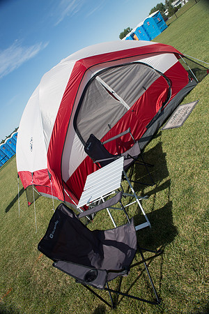 SETUP CAMP GLANCING TENTS - TheRideAB - Alberta Cancer Foundation--39