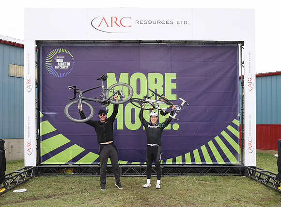 0HW-ARC- TOUR 2025-1901