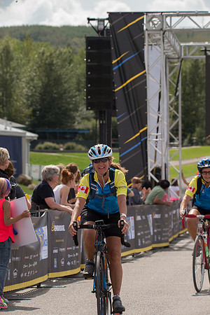 FINISH LINE CROSSING --4125