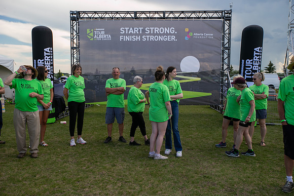 2-VOLUNTEERS-57