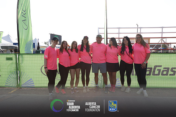 STAFF + VOLUNTEERS-180