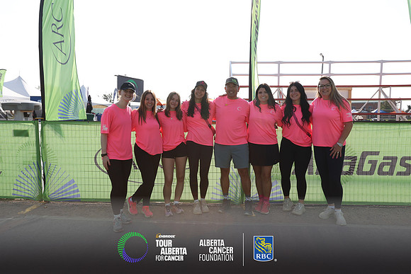 STAFF + VOLUNTEERS-190