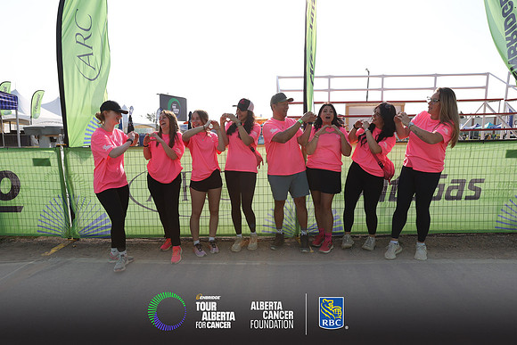 STAFF + VOLUNTEERS-254